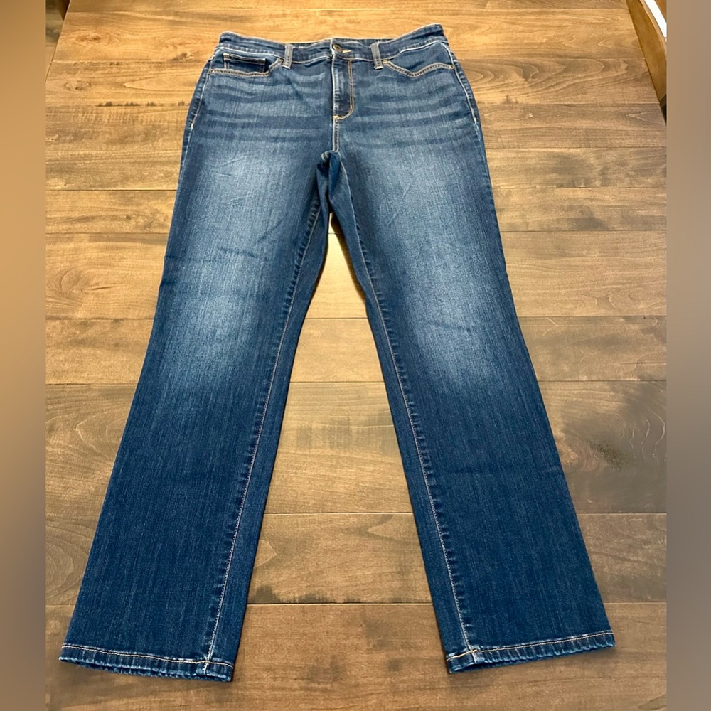 🌟 Women’s Straight Leg Jeans